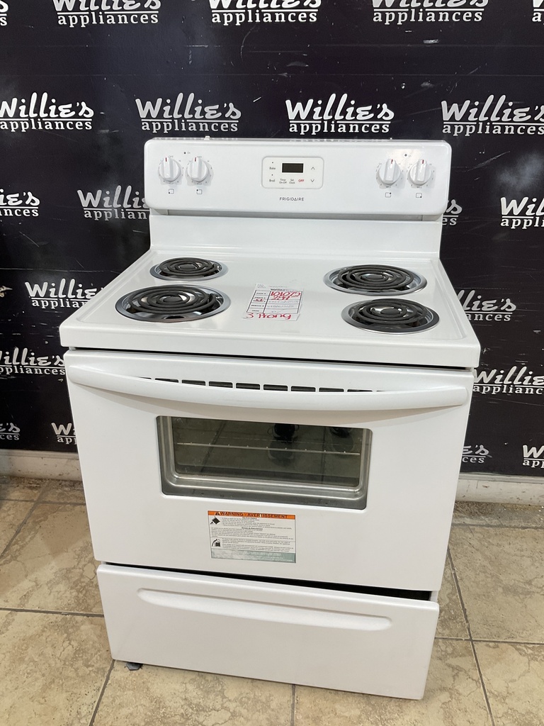 Frigidaire Used Electric Stove 220volts (40/50 AMP) 30inches {3 prong} (White) 
