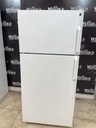 Hotpoint Used Refrigerator Top and Bottom 28x61 1/2” (White) 