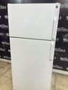Hotpoint Used Refrigerator Top and Bottom 28x64 1/2 (White) 