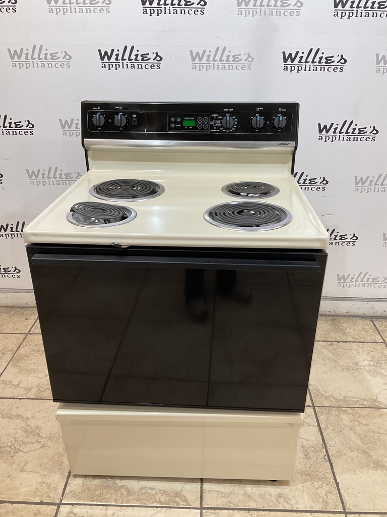 Hotpoint Used Electric Stove 220volts (40/50 AMP) 30inches {no cord} (Bisque/Black) 