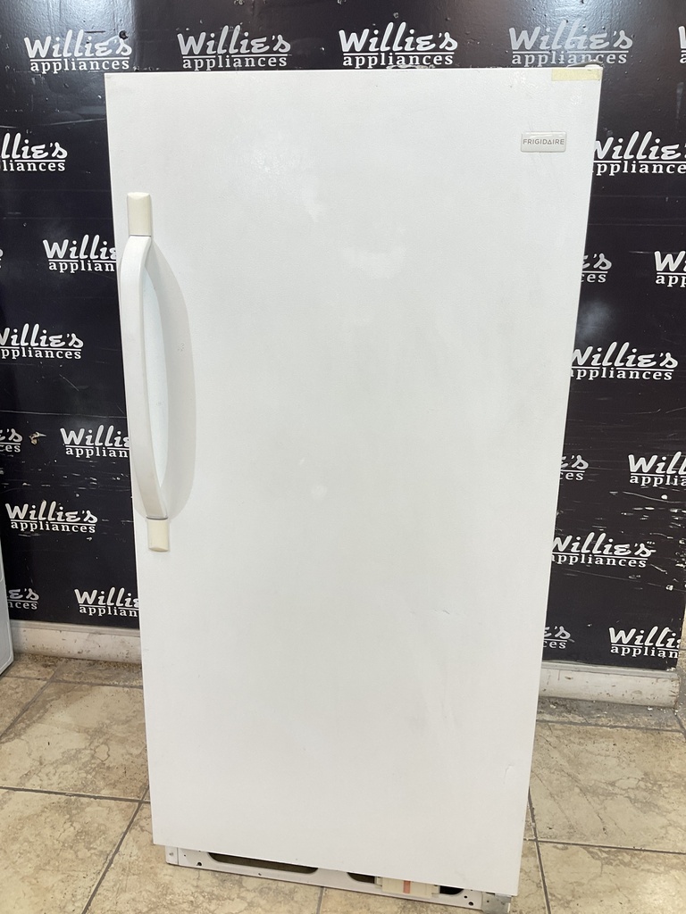 Frigidaire Used Freezer Upright 28x59 1/2” (White) 