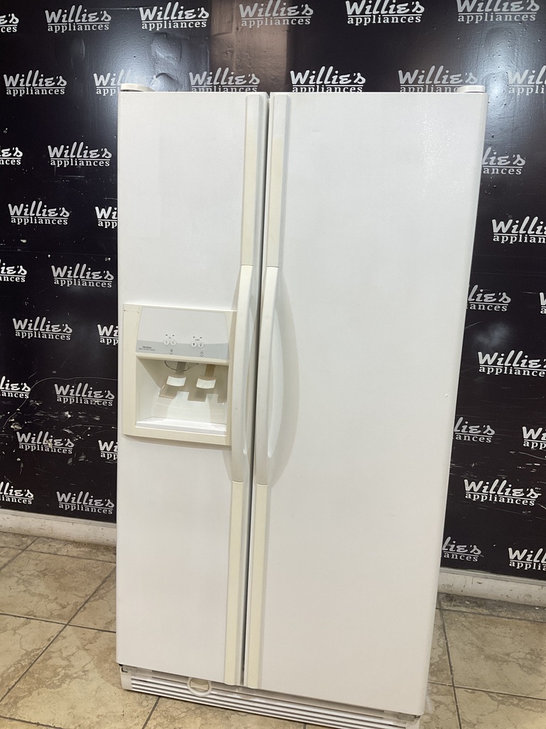 Whirlpool Used Refrigerator Side by Side 36x69 (White)