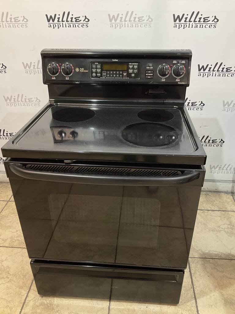 Ge Used Electric Stove 220volts (40/50 AMP) 30inches {3 prong} (Black) 