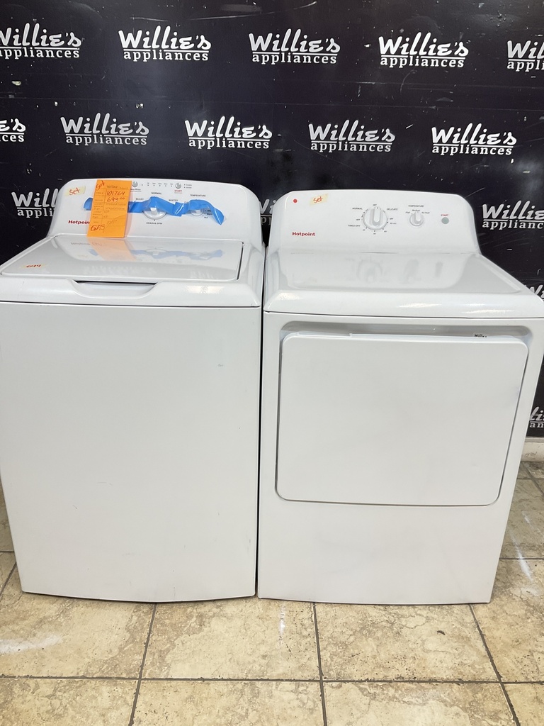 Hotpoint New Open Box Natural Gas Set Washer/Dryer 27inches (White) 