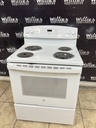 Ge Used Electric Stove 220volts (40/50 AMP) 30inches {no cord} (White)