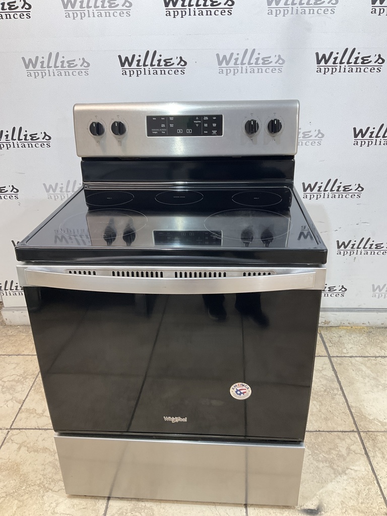 Whirlpool Used Electric Stove 220volts (40/50 AMP) 30inches {4 prong} (Stainless steel) 