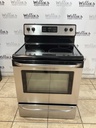 Frigidaire Used Electric Stove 220volts (40/50 AMP) 30inches {no cord} (Stainless steel) 
