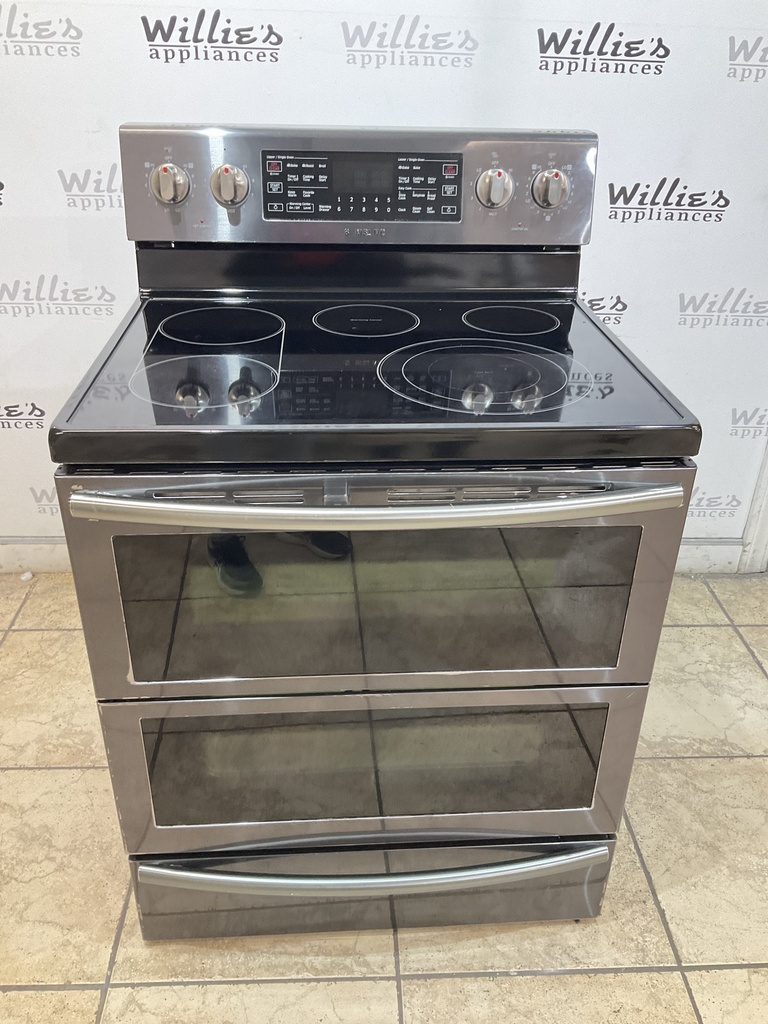 Samsung Used Electric Stove 220volts (40/50 AMP) 30inches {4 prong} (Black Stainless) 