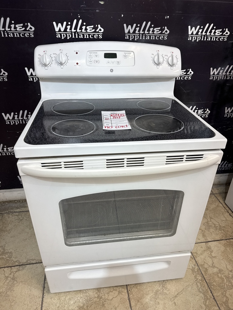Ge Used Electric Stove 220volts (40/50  AMP) 30inches {no cord} (White) 