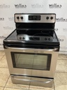 Frigidaire Used Electric Stove 220volts (40/50 AMP) 30inches {no cord} (Stainless steel) 