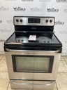 Frigidaire Used Electric Stove 220volts (40/50 AMP) 30inches {no cord} (Stainless steel) 