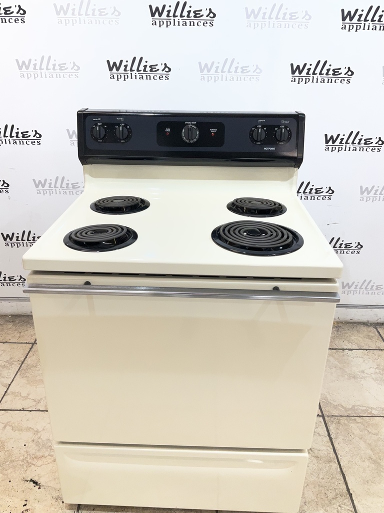 Hotpoint Used Electric Stove 220volts (40/50 AMP) 30inches (Bisque/Black) 
