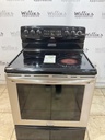 Kenmore Used Electric Stove 220volts (40/50 AMP) 30inches {3 prong} (Stainless steel) 