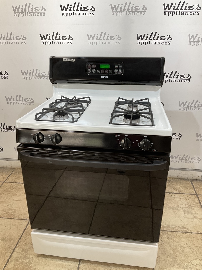 Hotpoint Used Gas Propane Stove 30inches (White/Black) 