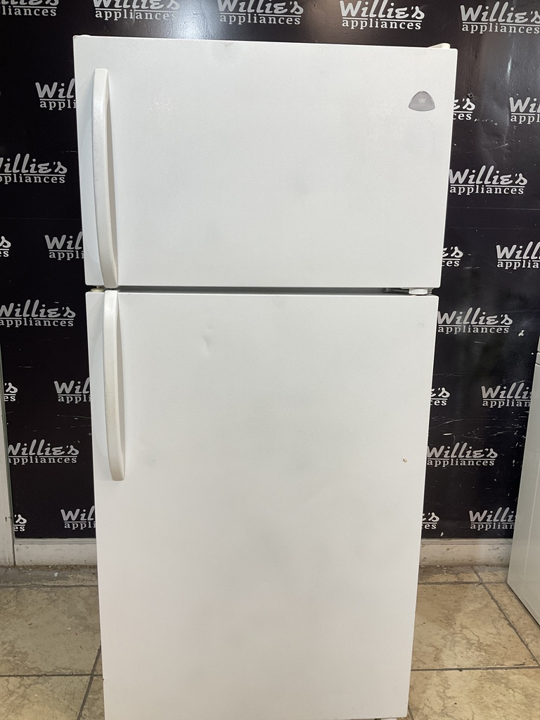 White Westinghouse Used Refrigerator Top and Bottom 30x66 (White) 