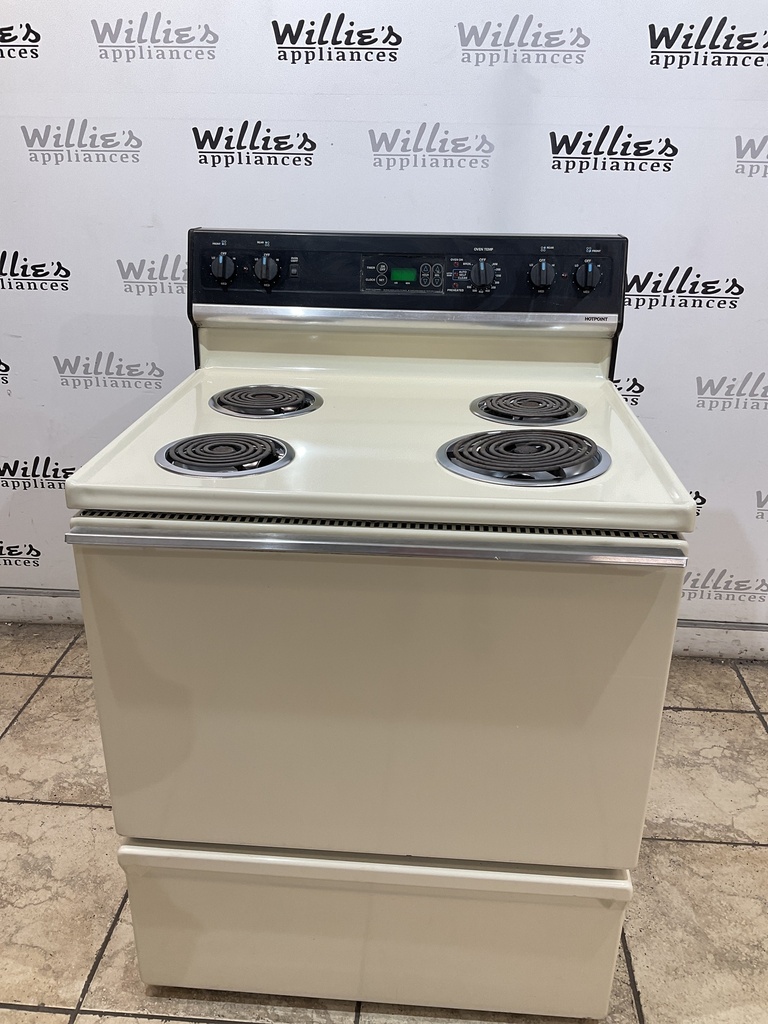 Hotpoint Used Electric Stove 220volts (40/50 AMP) 30inches {no cord} (Bisque/Black)