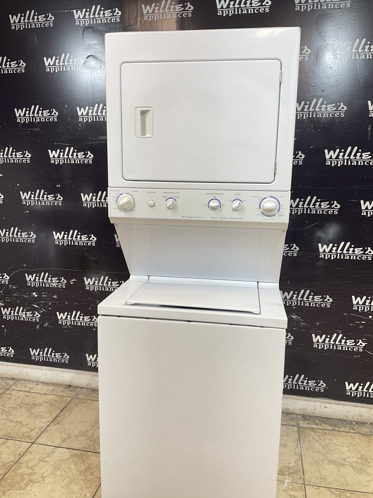 Frigidaire Used Electric Unit Stackable 220volts (30 AMP) 27x74 {no cord} (White) 