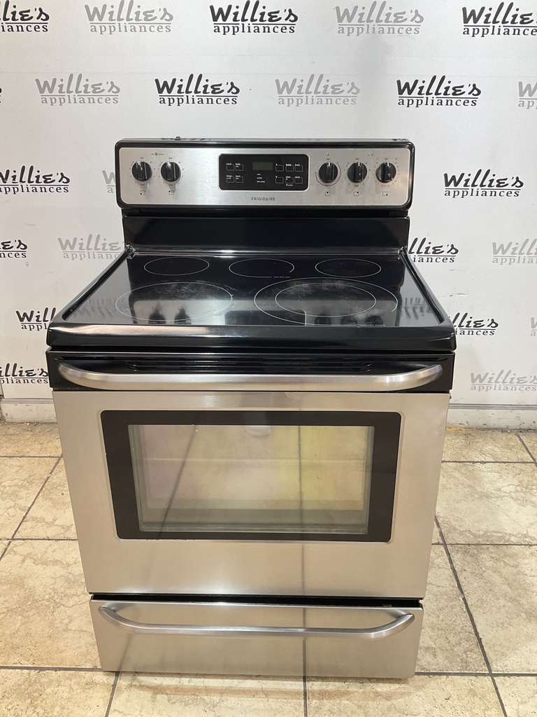 Frigidaire Used Electric Stove 30inches {no cord} 
