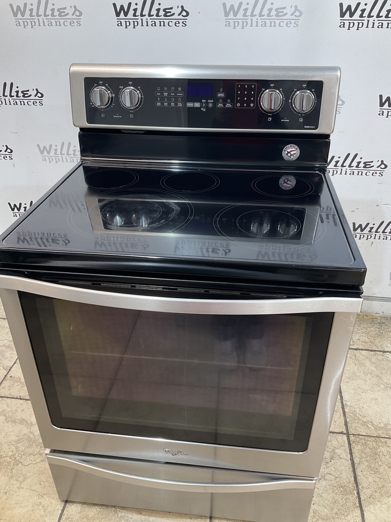 Whirlpool Used Electric Stove 220volts (40/50 AMP) 30inches {4 prong} (Stainless steel) 