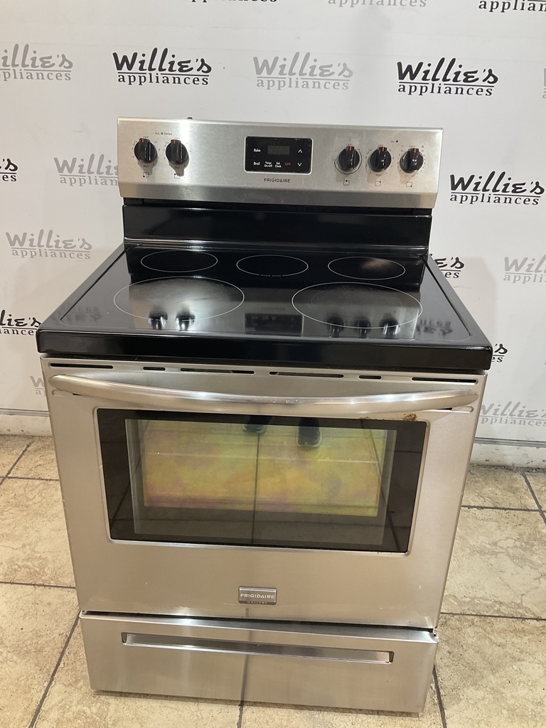 Whirlpool Used Electric Stove 220volts (40/50 AMP) 30inches {no cord} (Stainless Steel) 
