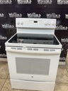 Ge Used Electric Stove 220volts (40/50 AMP) 30inches {3 prong} (White)