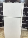 Ge Used Refrigerator Top and Bottom 28x61 1/2” (White)
