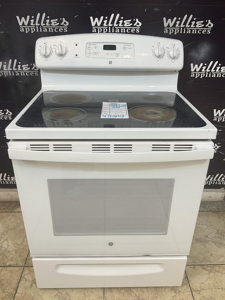 Ge Used Electric Stove 220volts (40/50 AMP) 30inches {4 prong} (White)