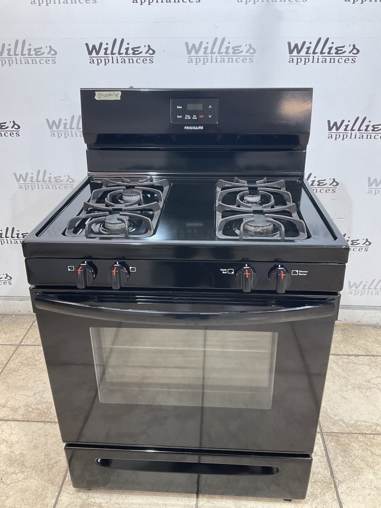 Frigidaire Used Gas Propane Stove 30inches (Black) 
