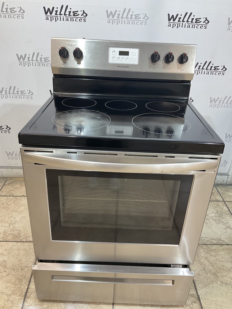 Frigidaire Used Electric Stove 220volts (40/50 AMP) 30inches {no cord} (Stainless steel) 