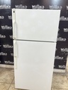 Hotpoint Used Refrigerator Top and Bottom 28x61 1/2” (White) 