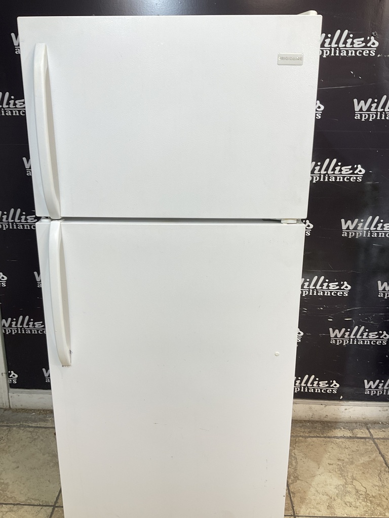 Frigidaire Used Refrigerator Top and Bottom 28 1/2”x65” (White ) 