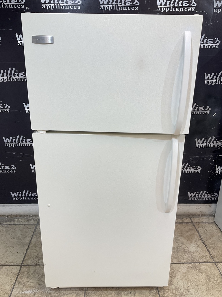Frigidaire Used Refrigerator Top and Bottom 28x60 (Bisque) 