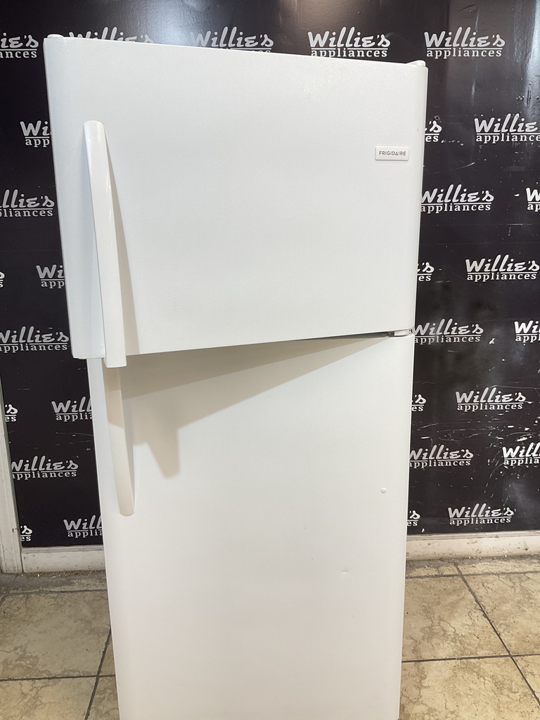 Frigidaire Used Refrigerator Top and Bottom 30x69 (White) 