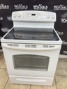Ge Used Electric Stove 220volts (40/50 AMP) 30inches {3 prong} (White) 