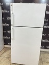 Hotpoint Used Refrigerator Top and Bottom 28x61 1/2” (White)