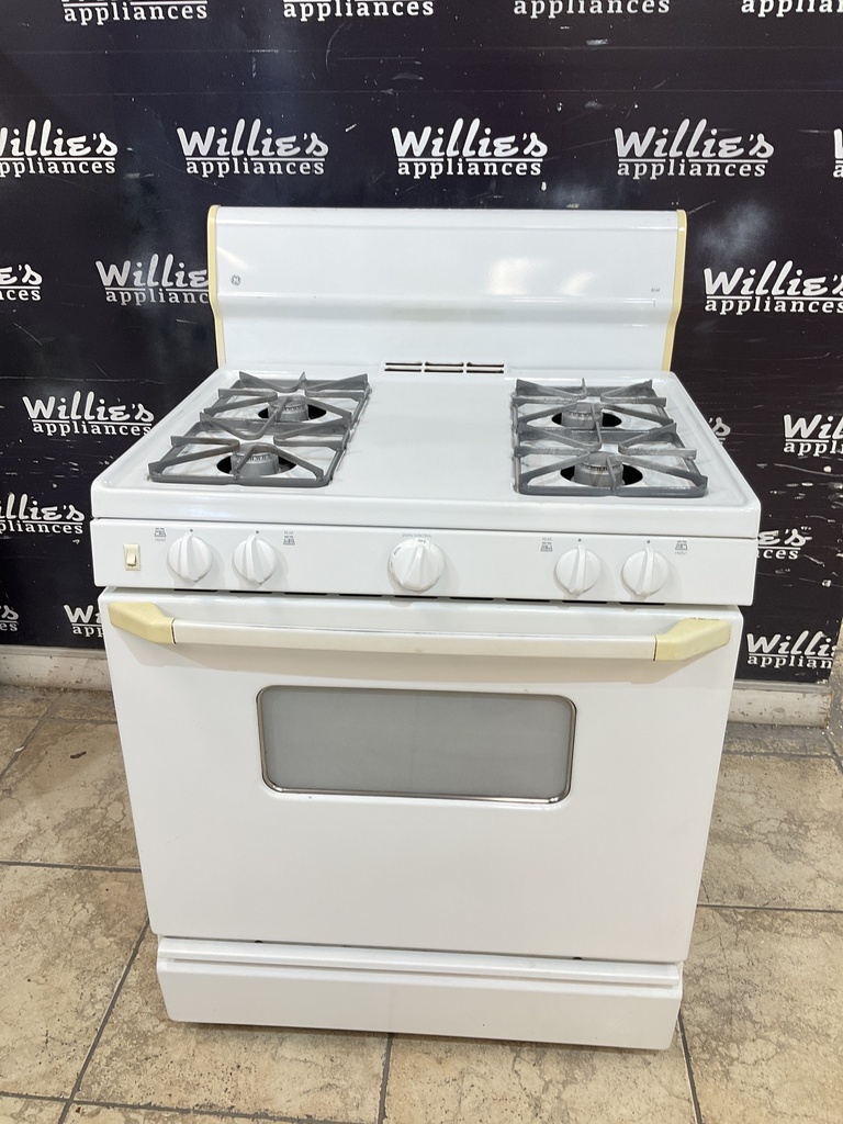 Ge Used Natural Gas Stove 30inches (White) 