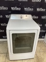 Samsung Used Electric Dryer 220volts (30 AMP) 27inches. {no cord}  (white)