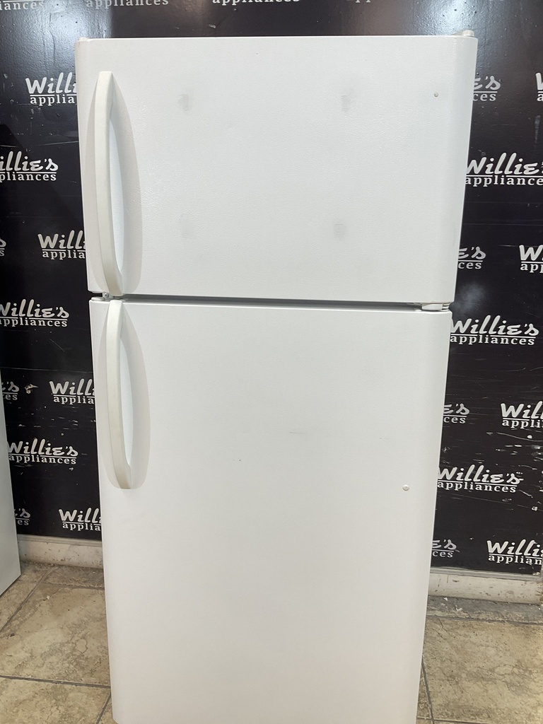 Frigidaire Used Refrigerator Top and Bottom 30x66 (white) 