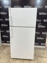 Ge Used Refrigerator Top and Bottom 28x61 1/2’ (White)
