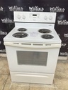 Frigidaire Used Electric Stove 220volts (40/50 AMP) 30inches {3 prong} (White) 