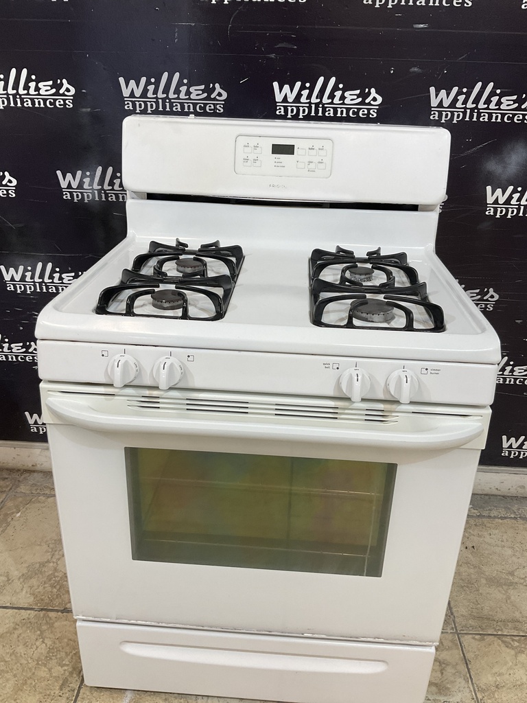 Frigidaire Used Natural Gas Stove 30inches (White) 