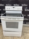 Whirlpool Used Electric Stove 220volts (40/50 AMP) 30inches {no cord} (White) 