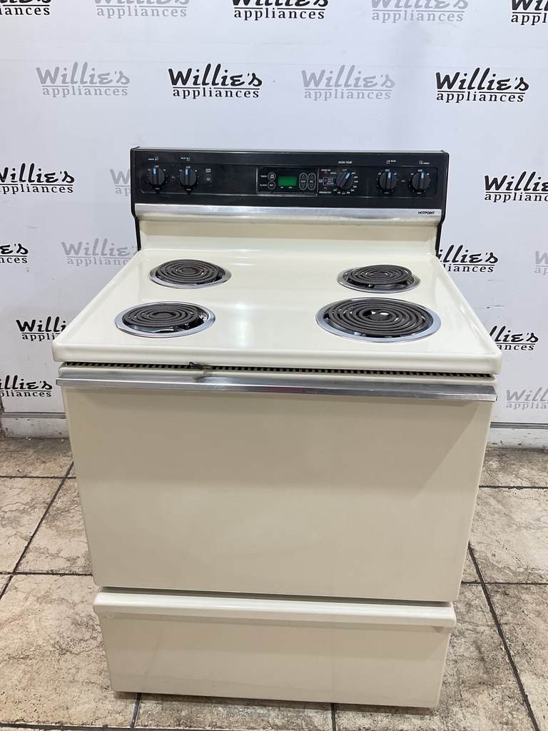 Hotpoint Used Electric Stove 220volts (40/50 AMP) 30inches {4 prong} (Bisque/Balck) 