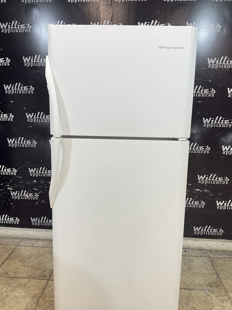 Frigidaire Used Refrigerator Top and Bottom 30x69 (White) 