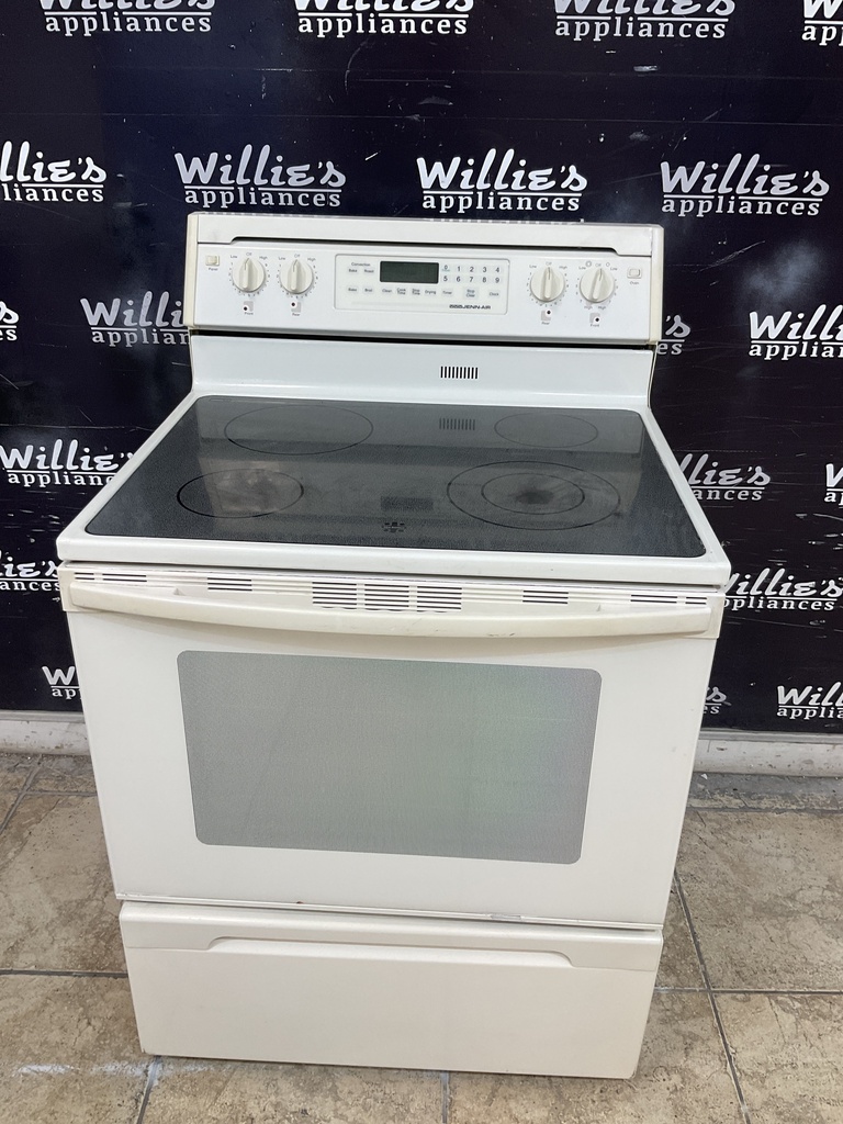 Jenn-Air Used Electric Stove 220volts (40/50 AMP) 30inches {4 prong} (Bisque) 