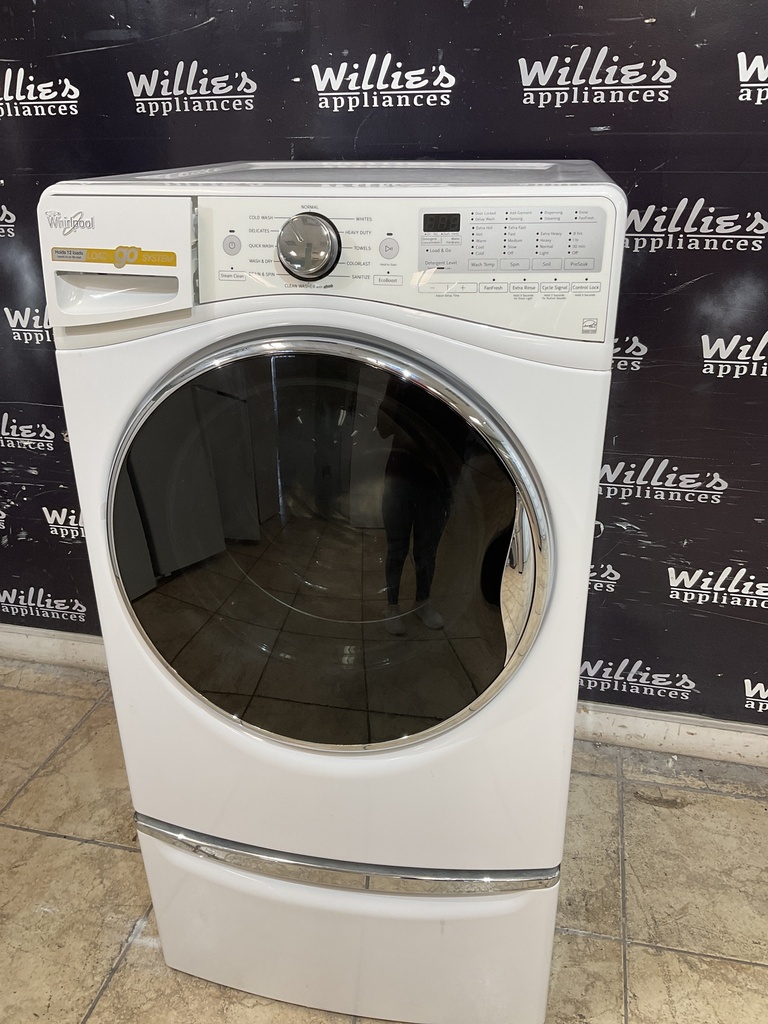 Whirlpool Used Washer Front-load 27inches (White) 