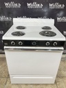 Magic Chef Used Electric Stove 220volts (40/50 AMP) 30inches {no cord} (White)