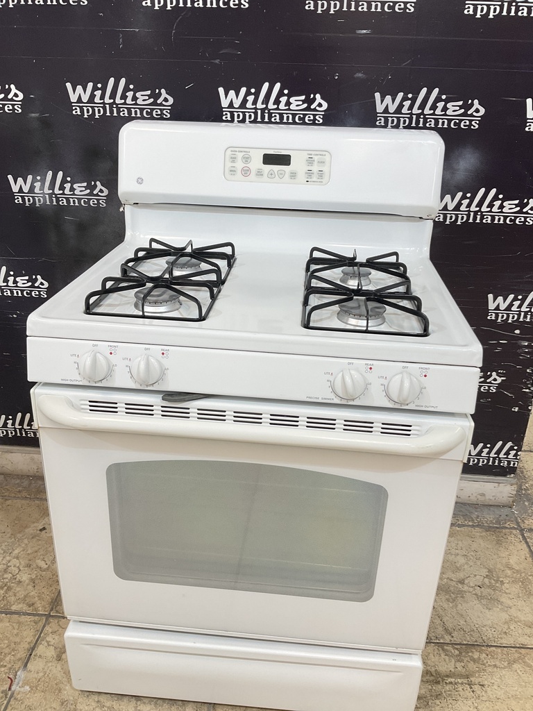 Ge Used Natural Gas Stove 30inches (White) 