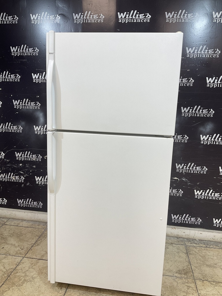 Kenmore Used Refrigerator Top and Bottom 30x65 1/2” (White) 