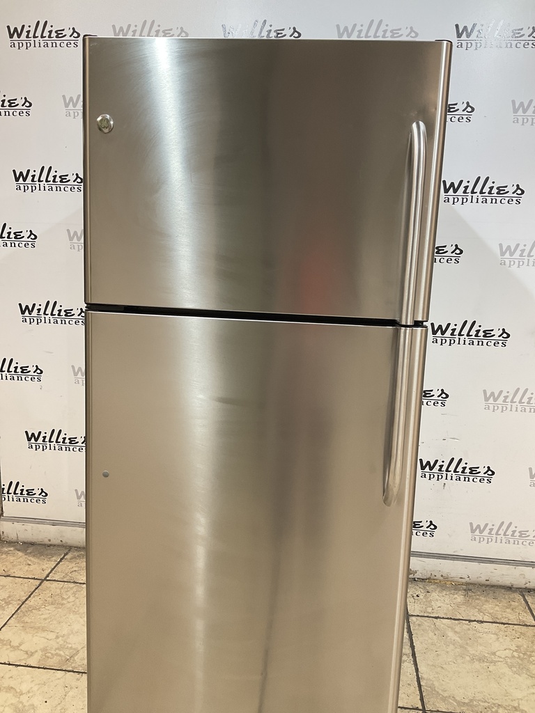 Frigidaire Used Refrigerator Top and Bottom 30x67 (Stainless Steel) 